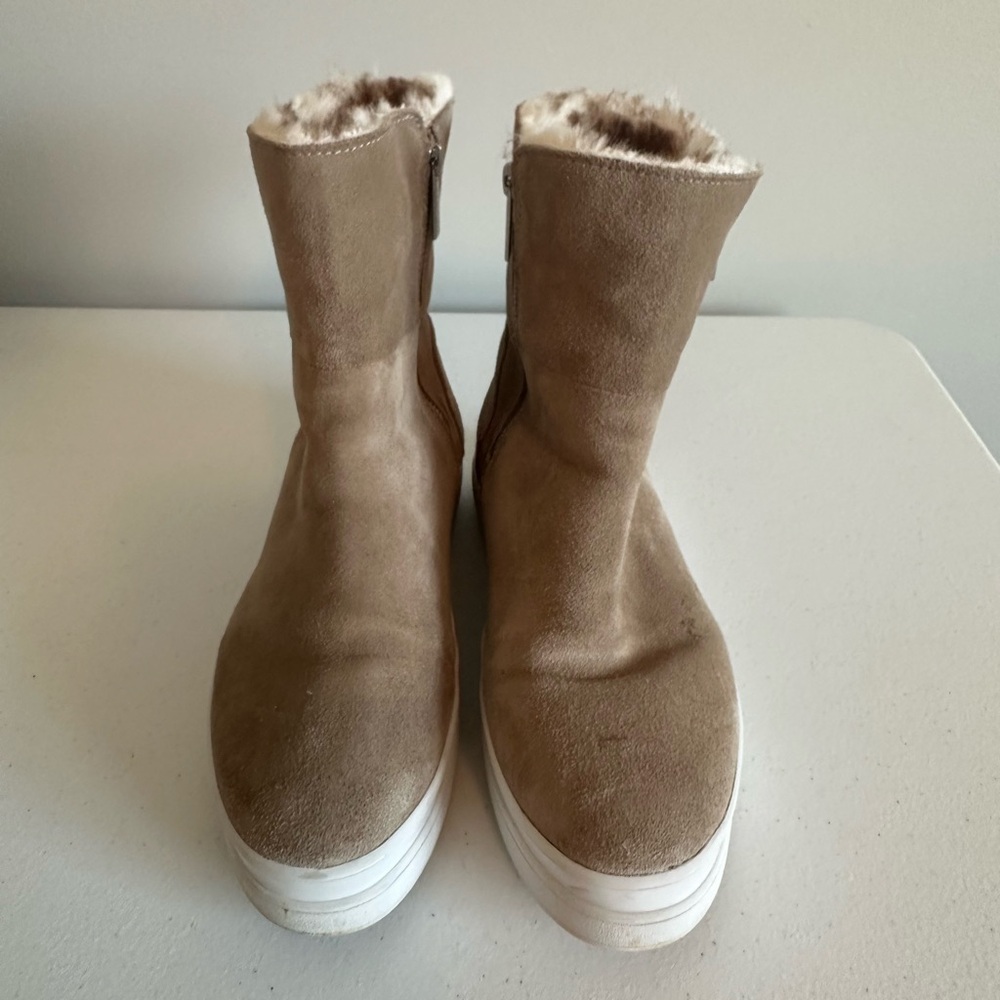 Women’s 8.5 J/Slides Tan/Gray Tristan‎ Boot with Faux Fur - Picture 2 of 11